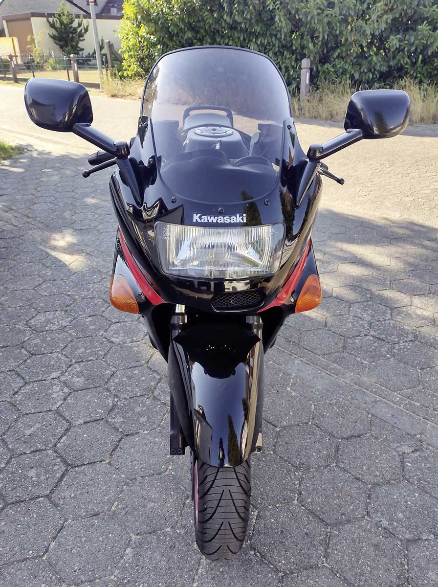 Unscheinbar: der Einlass für das RamAir-System