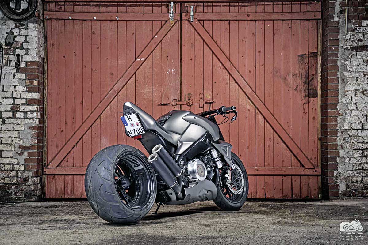 Profifotos macht Julian auf Anfrage