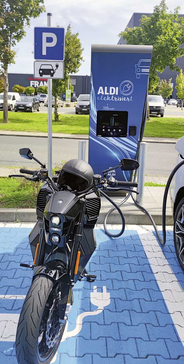 Klasse Sache: CCS Schnelllader