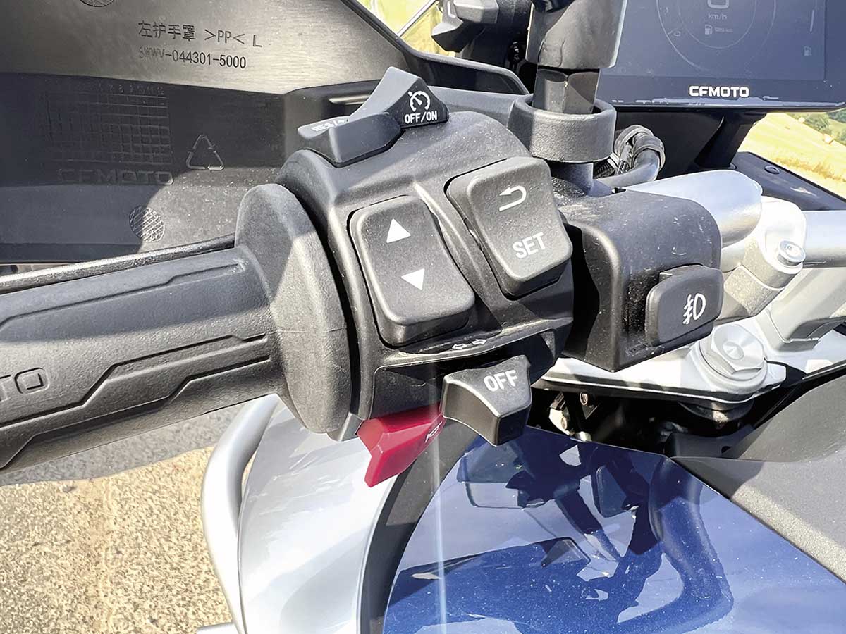 Tempomat serienmäßig + Sitzheizung