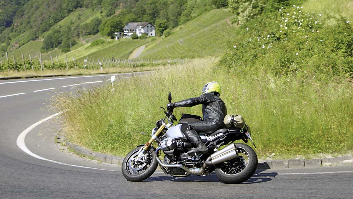 Die BMW R nineT liebt Kurven