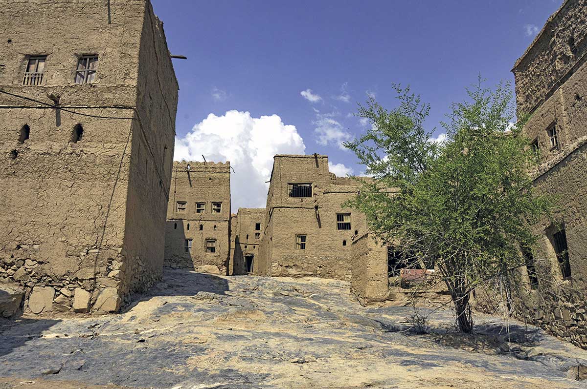 Die verlassene Lehmstadt Al Hamra