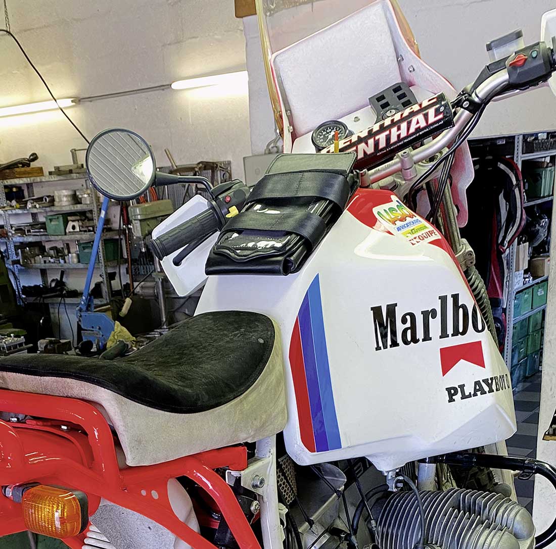 Details der 1. Serie - Tanktasche und Sitzbank