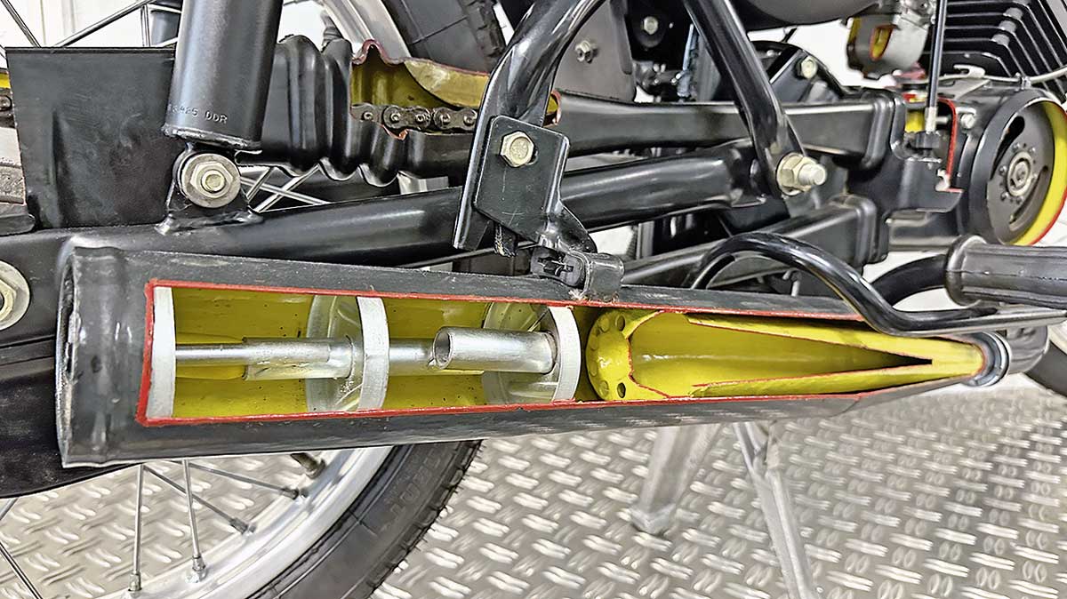 Innerer Aufbau eines Reflexionsdämpfers (Simson Schnittmodell)