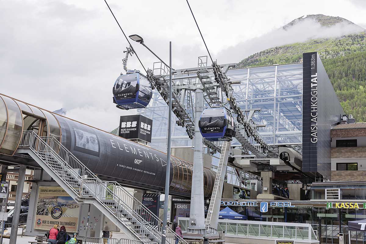 Die Gaislachkoglbahn bringt Besucher zur James-Bond-Expo