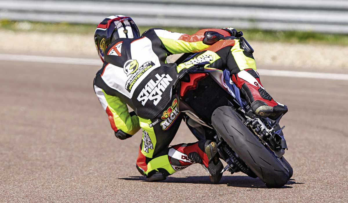 Ohne Kennzeichenträger auf die Renne