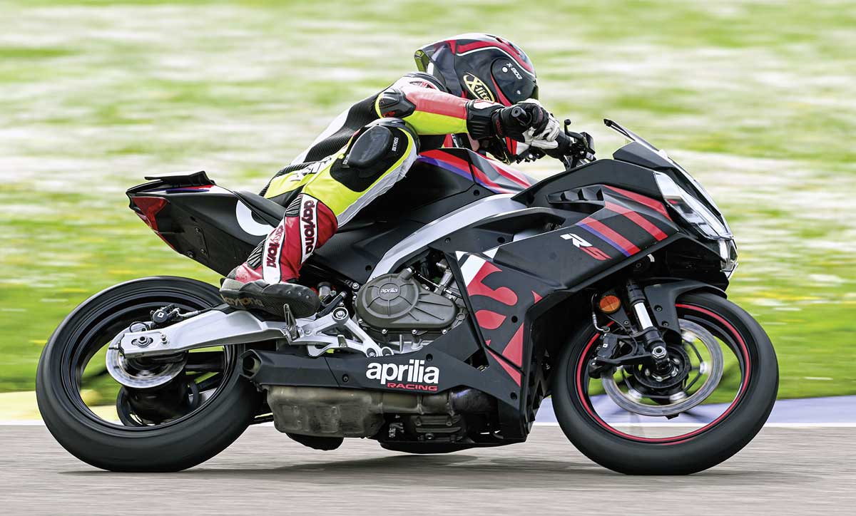 Präsentation auf der Rennstrecke: Aprilia RS 457