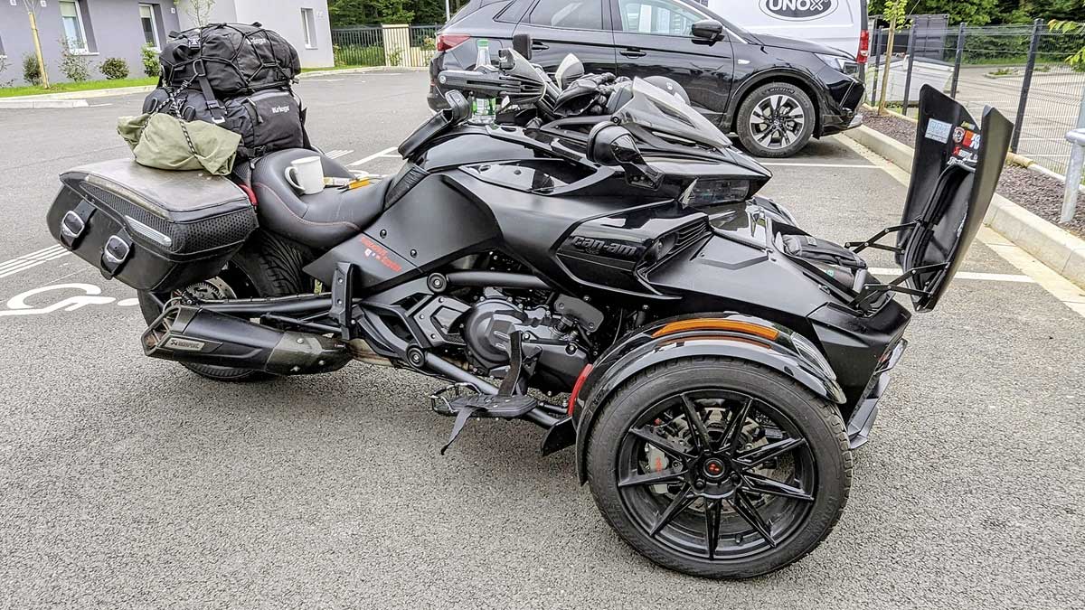 Der Spyder als Reisefahrzeug - auf eigener Achse nach Mallorca