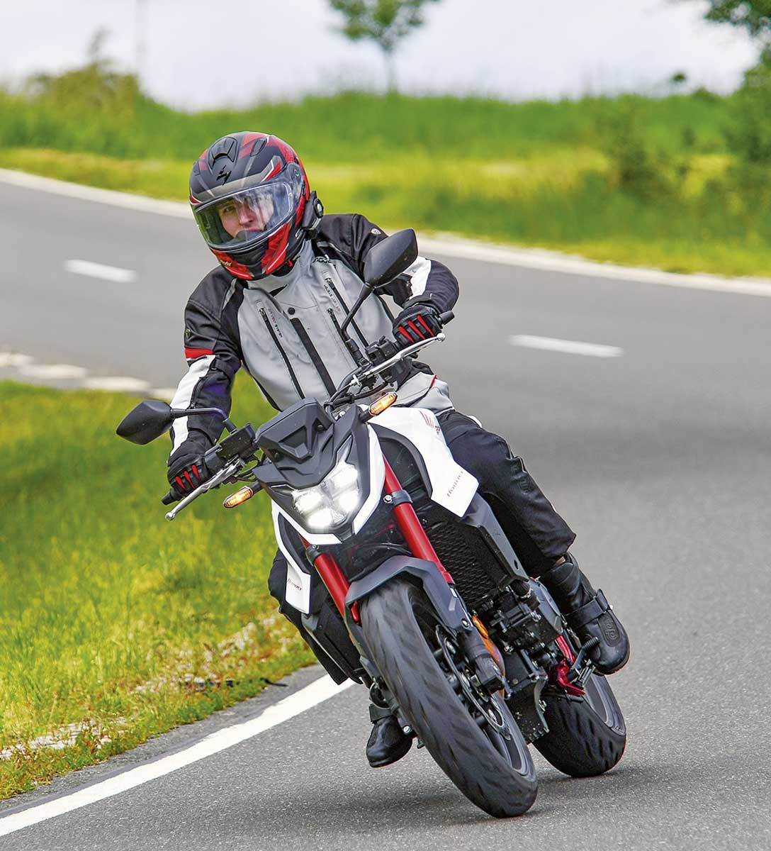 LED-Beleuchtung rundum