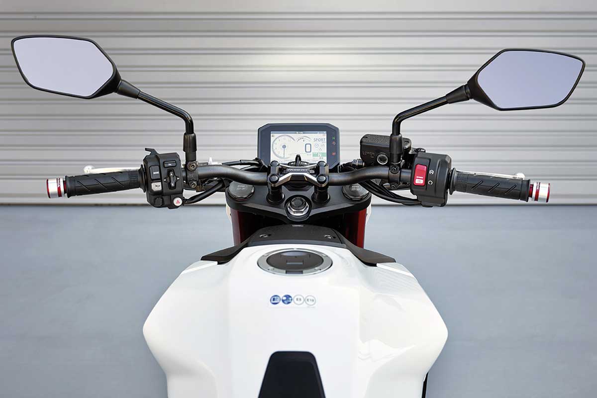 Übersichtlicher Arbeitsplatz