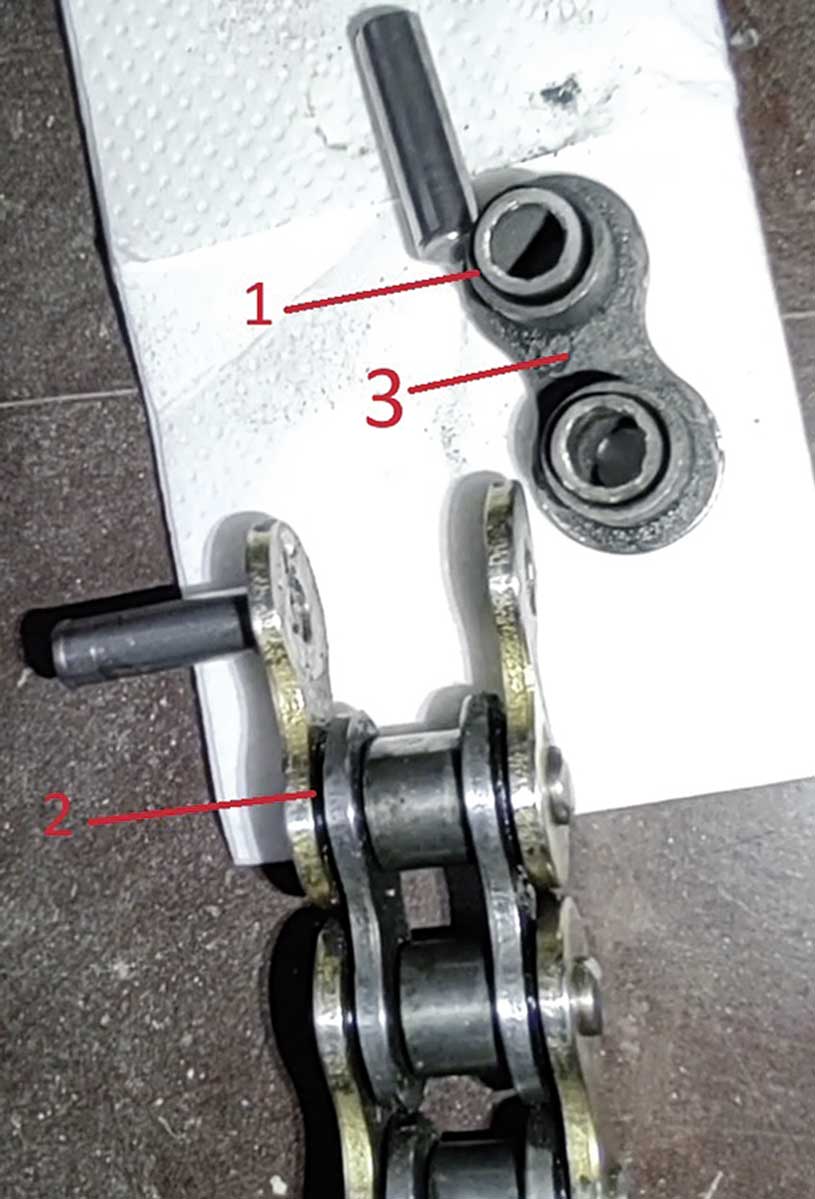 Aufbau einer Motorrad-Kette