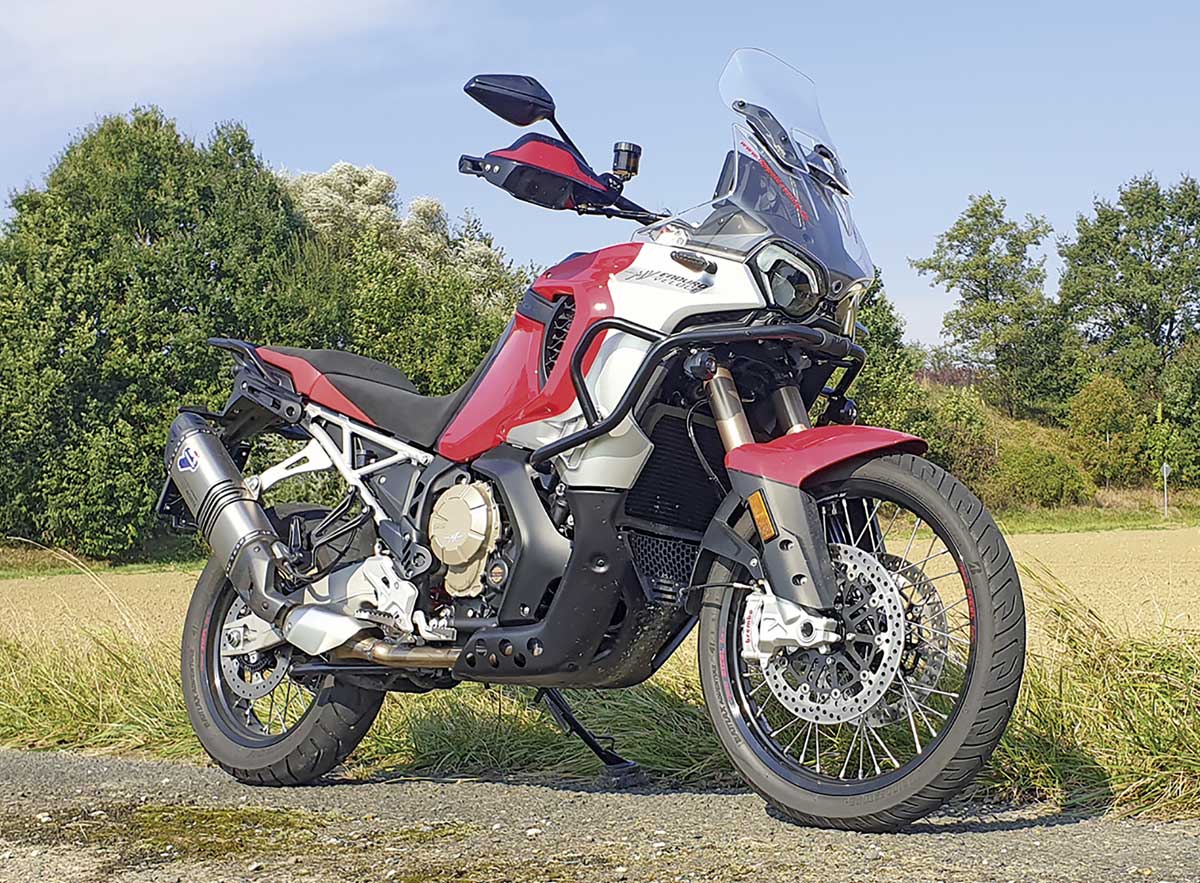 MV Agusta Enduro Veloce