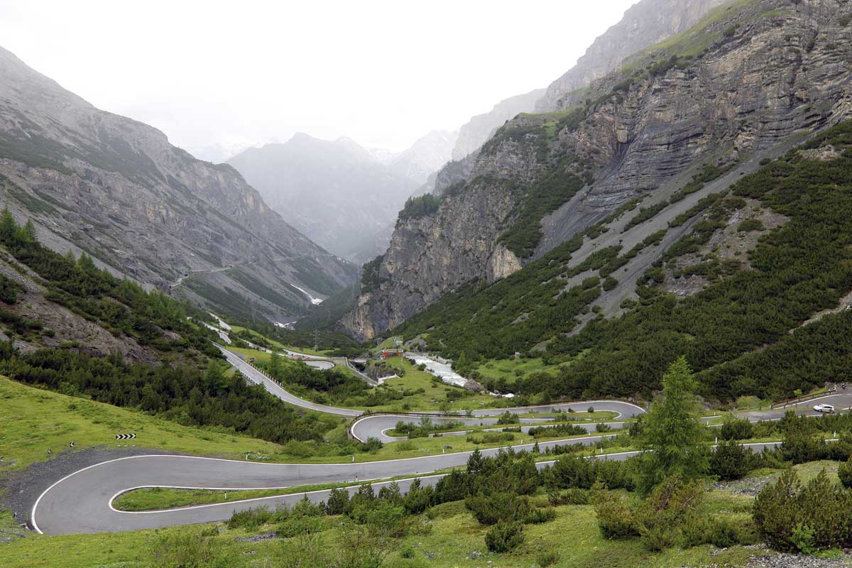 Die Alpen bieten einfach mehr Kurven je Kilometer