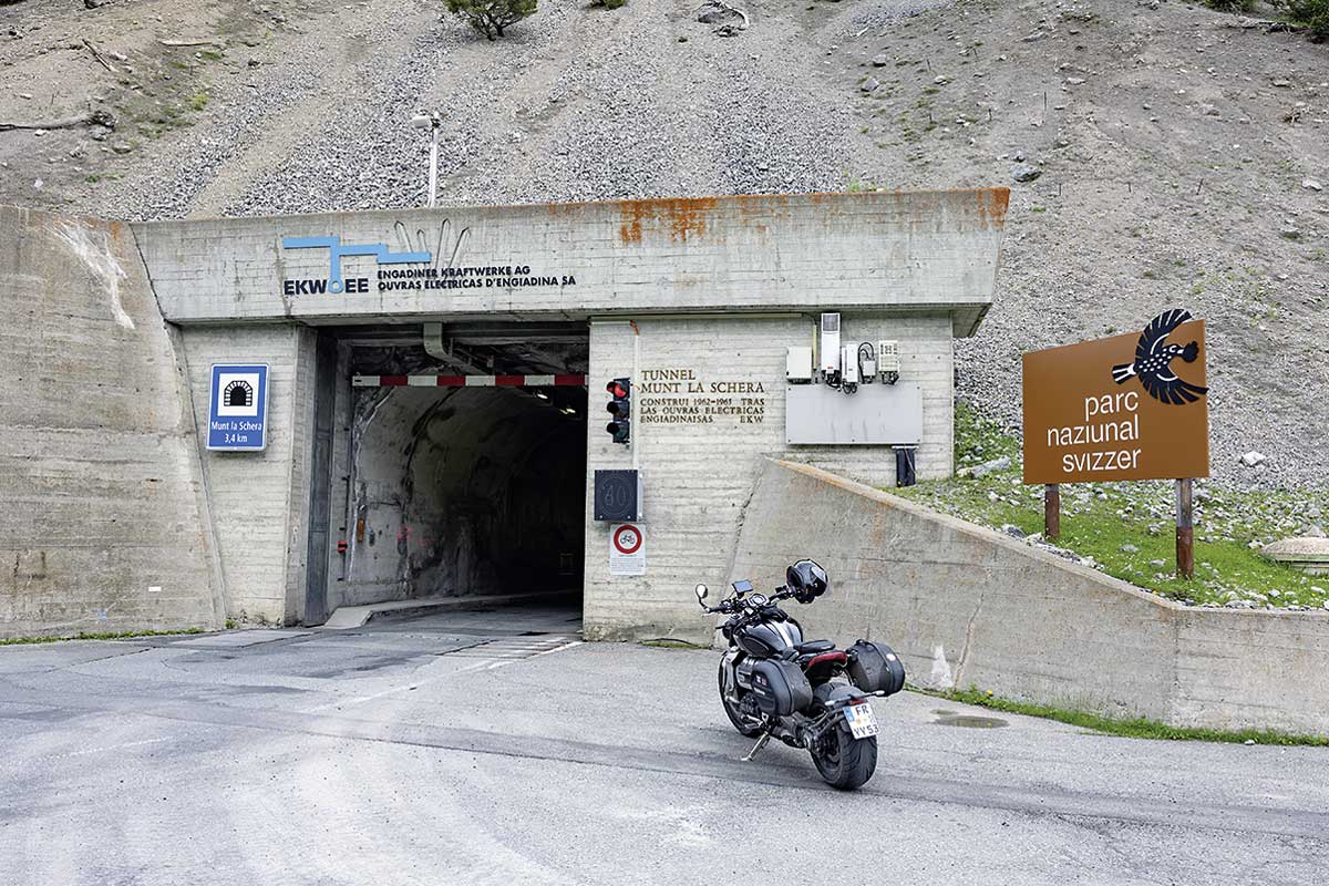 Der Tunnel Munt La Schera verbindet Italien und die Schweiz