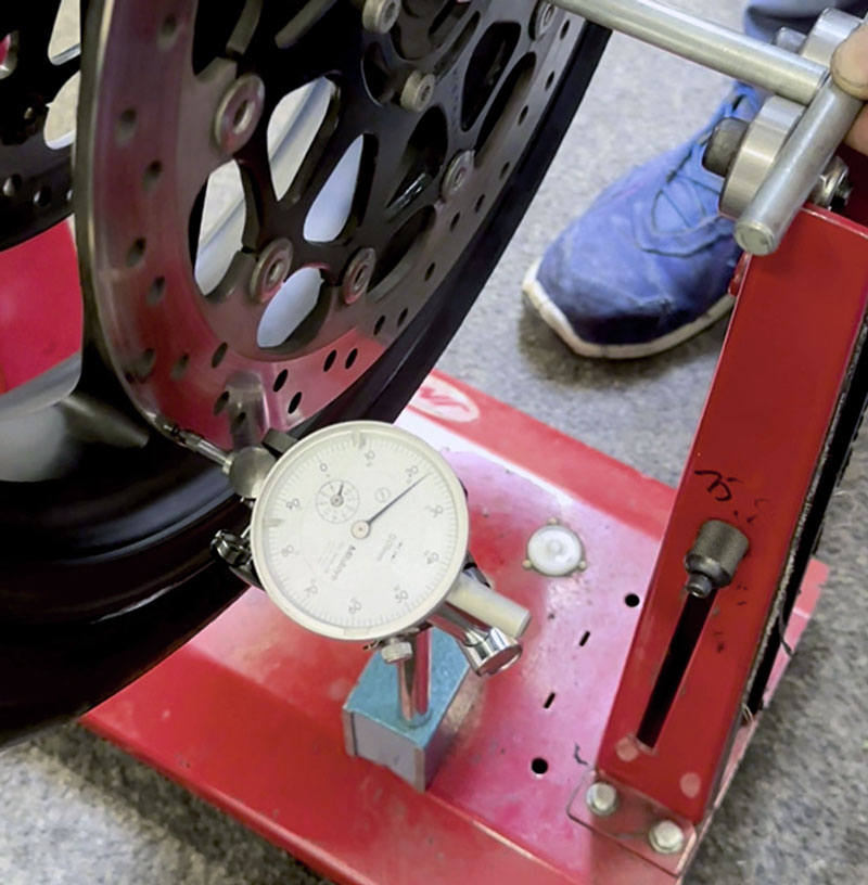 Krumme Bremsscheibe - mal wieder … 